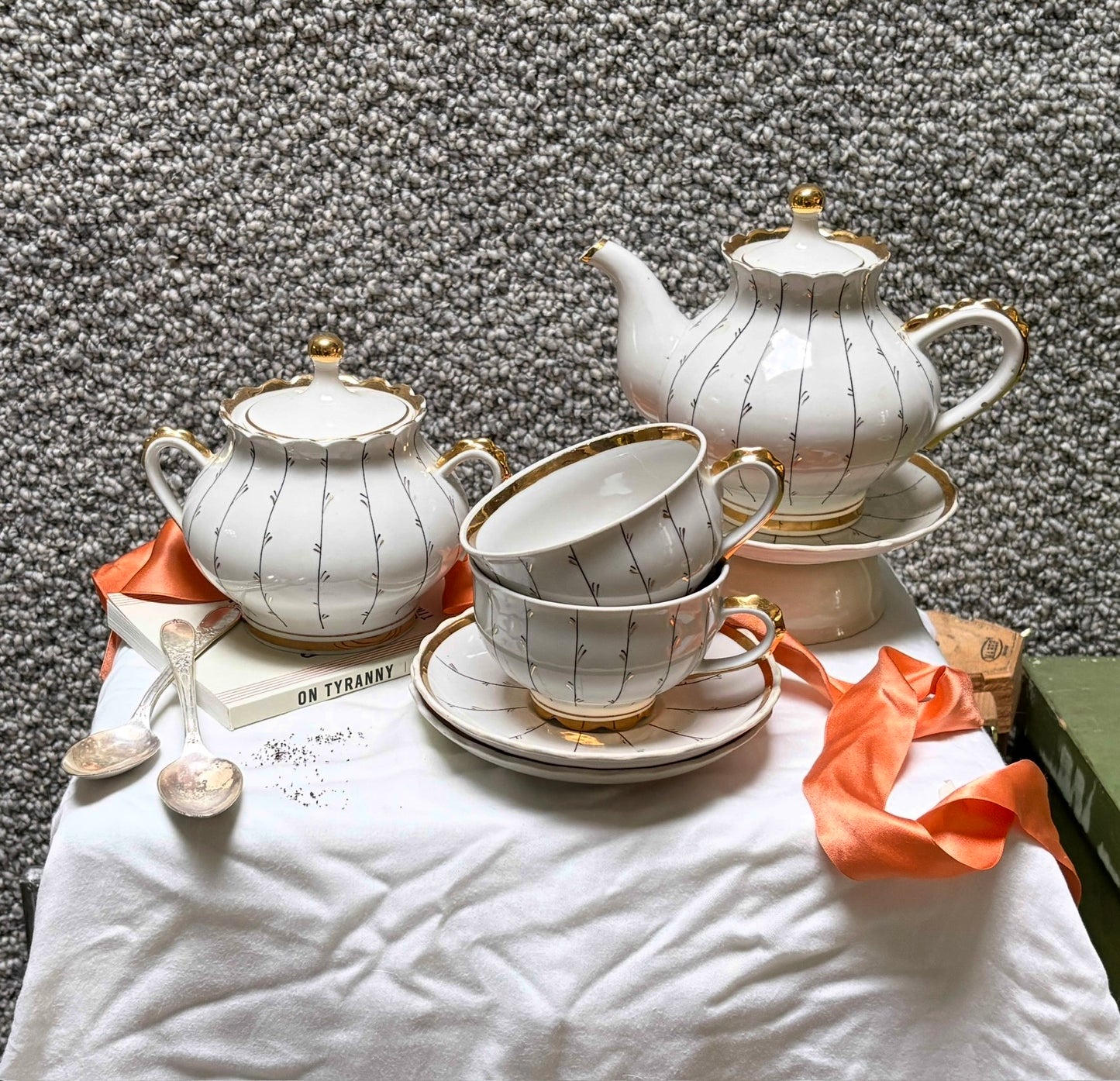 Teapot Painting Workshop Saturday, January 17th 9am-12pm