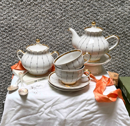 Teapot Painting Workshop Saturday, January 17th 9am-12pm